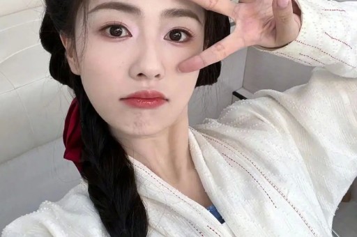 千万网红“田姥姥”外孙人设恐崩塌！前女友控诉家暴、劈腿与炒作